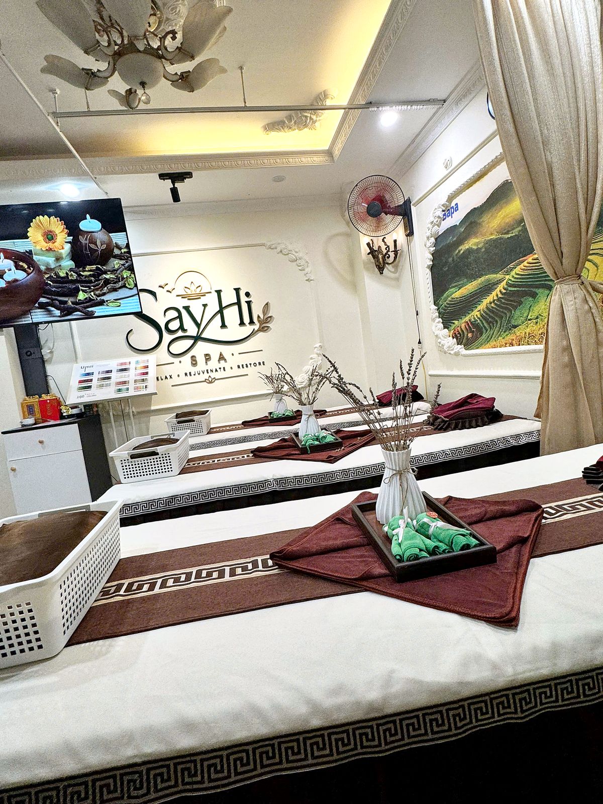 Say Hi Spa